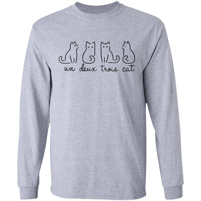 NWOT Un Deux Trois Cat Bright Yellow Sweatshirt NWOT Un Deux Trois Cat Bright Yellow Sweatshirt