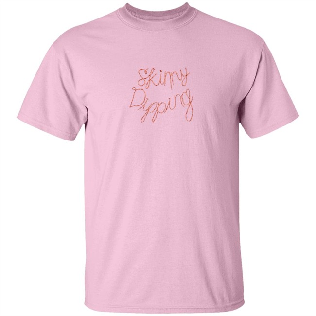 Shop Sabrina Carpenter Merch Store Skinny Dipping Shirt Phong - Shop Sabrina Carpenter Merch Store Skinny Dipping Shirt