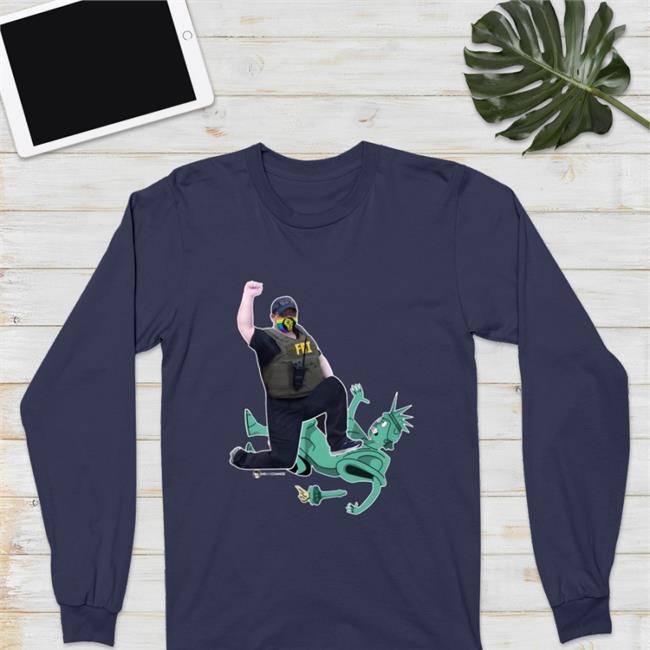 Wearechange Merch The Kneel Shirts Luke Rudkowski Luke Rudkowski Wearechange Merch The Kneel Shirt