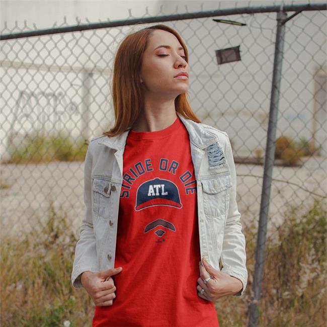 BreakingT Shop Stride Or Die Atl Sweatshirt