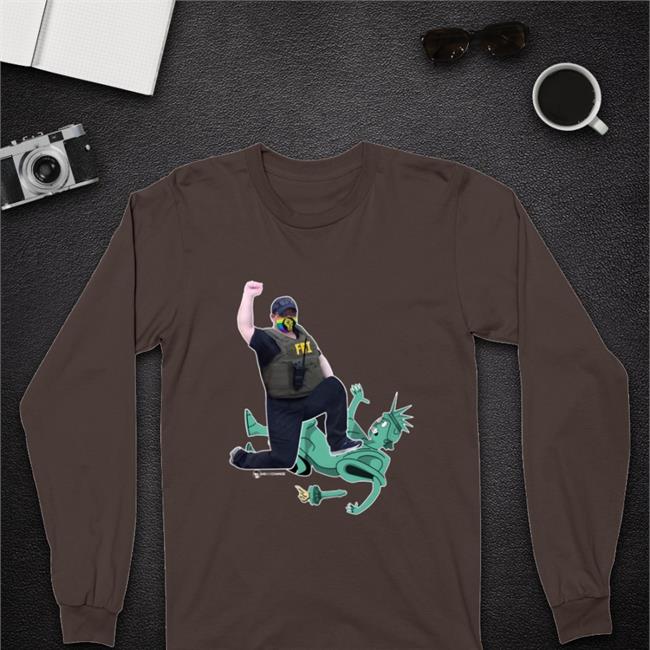 The Kneel Shirt Black