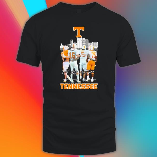 Tennessee Volunteers Skyline Team Players Signatures T-Shirt