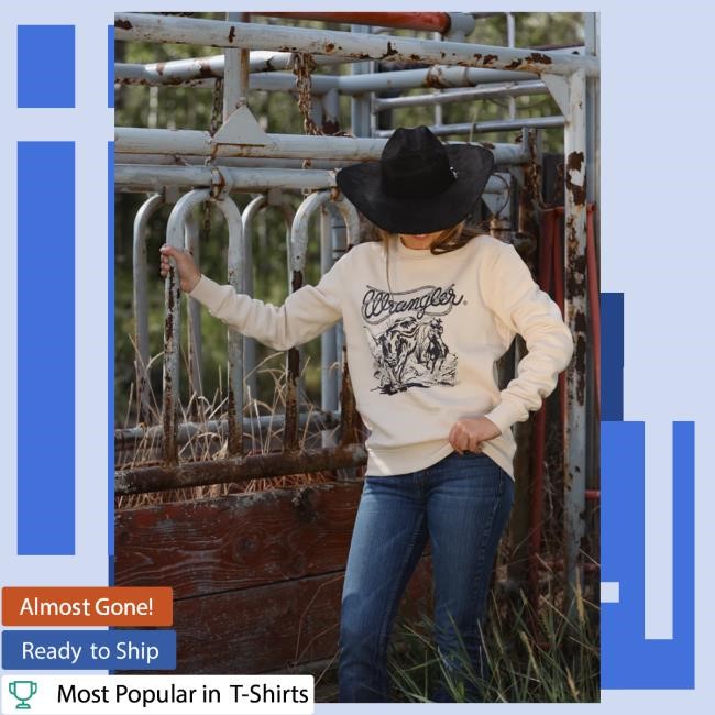 Official Marshalls Country Merch Clothing Wrangler Women's - Retro® Crew neck